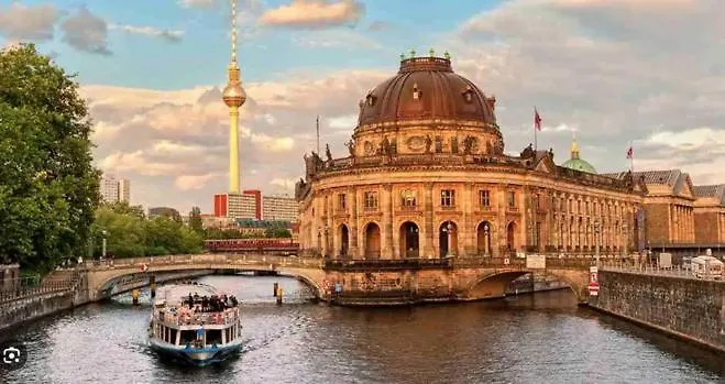 3-room Museum Island 2 Beds شقة برلين